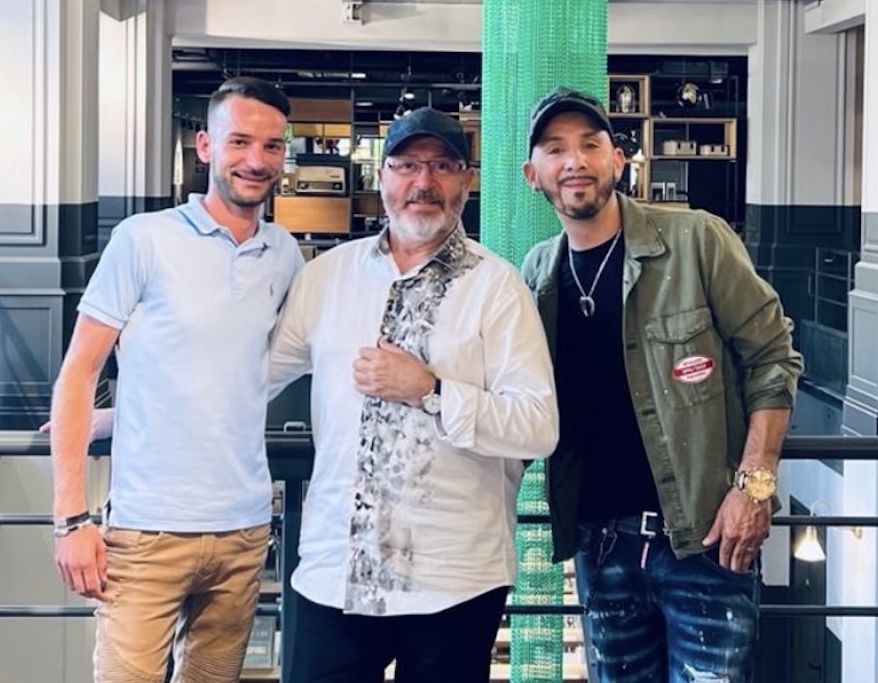 Mark Abdelli Nathan Roy et Oscar Sisto